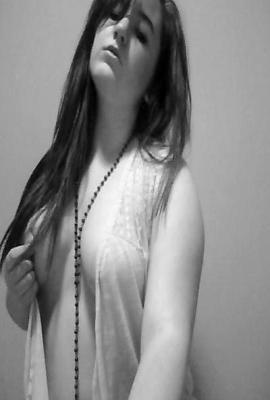 Sammets Saga  Escort Bromma