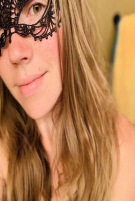 Sammet Maja  Escort Furusund