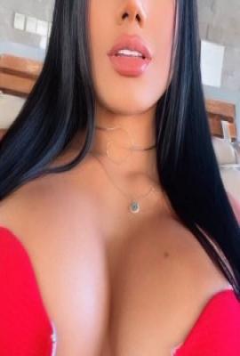 Rossett  Escort Stockholm